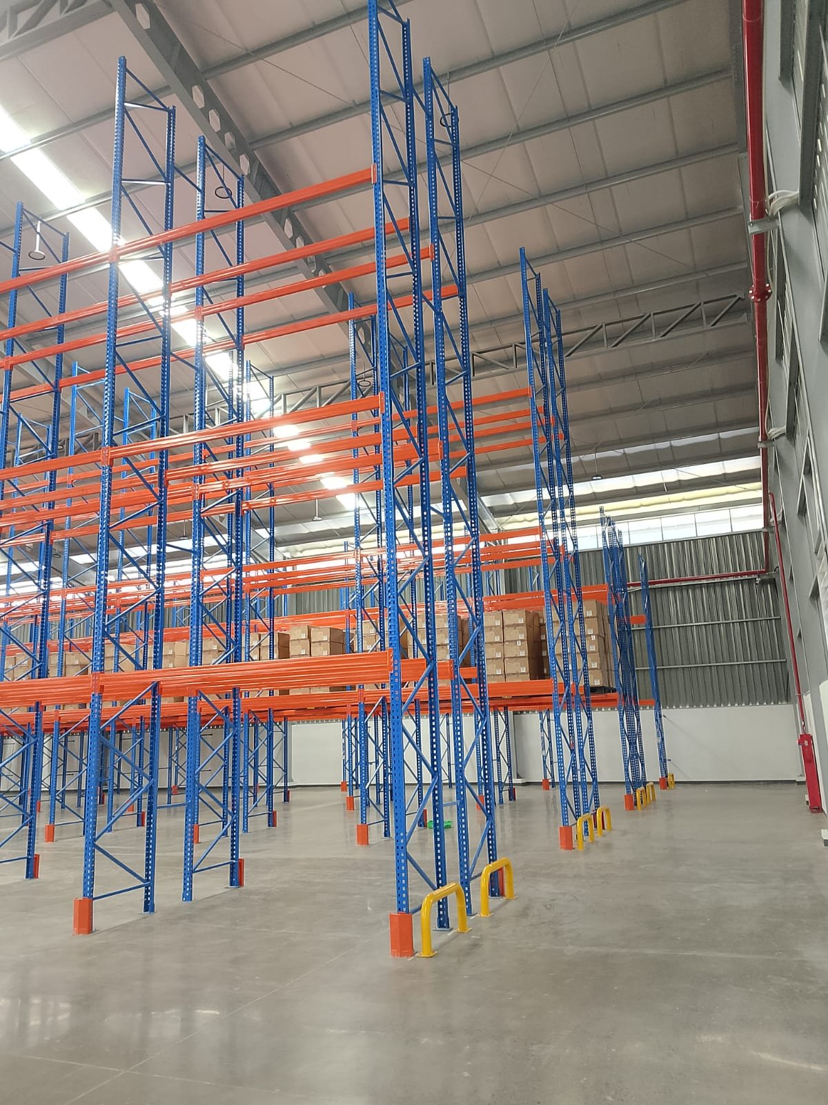 Foto pendukung halaman gudang oli pembangkit & industri — Perkasa Racking TAP (2)
