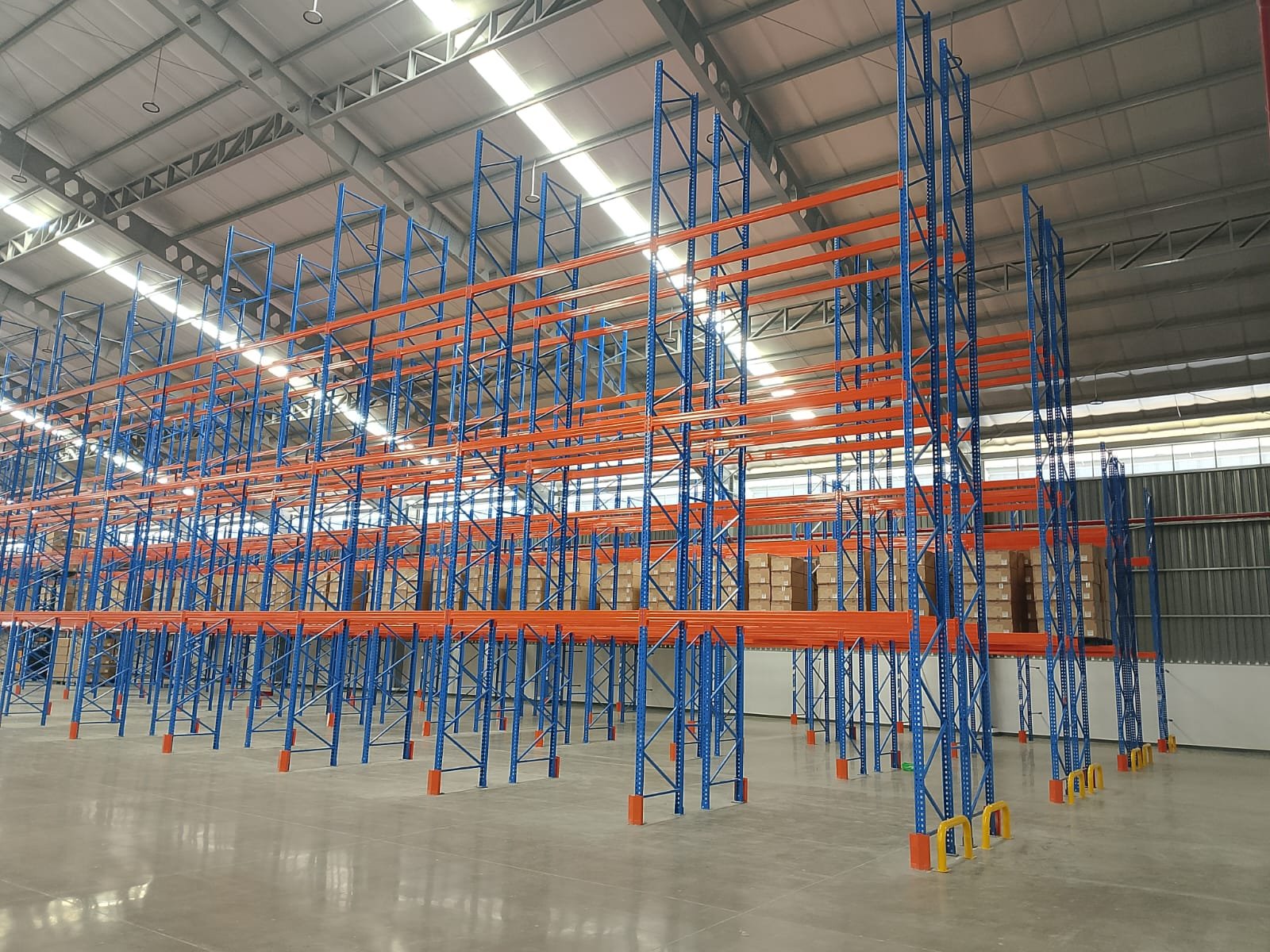 Foto pendukung halaman gudang oli pembangkit & industri — Perkasa Racking TAP (3)