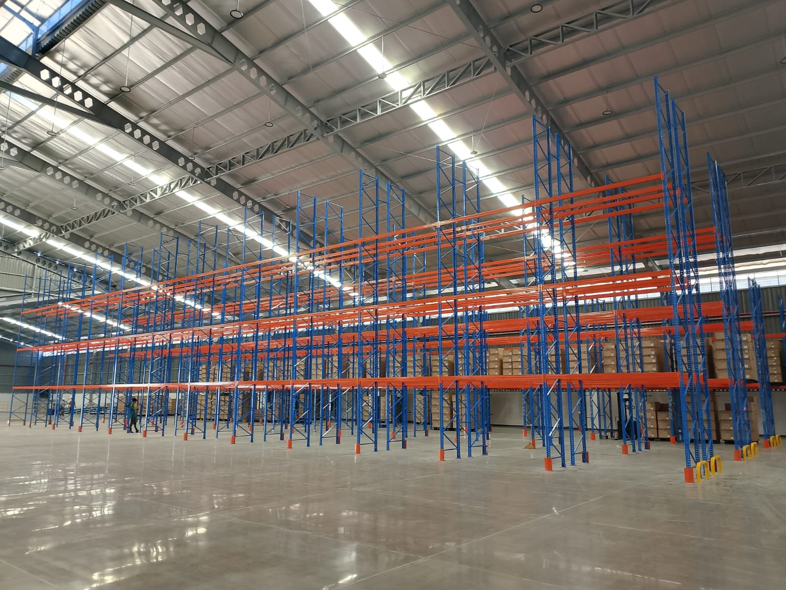 Foto pendukung halaman gudang bengkel & toko oli — Perkasa Racking TAP (2)